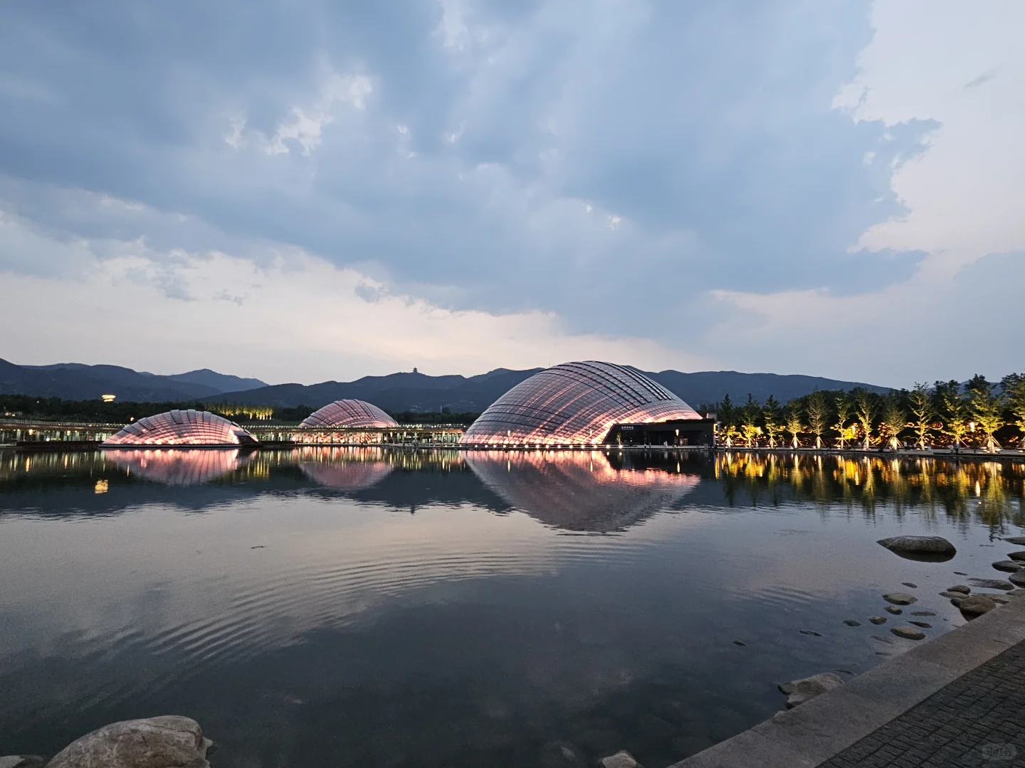 太原植物园网红电梯值得吗？实测