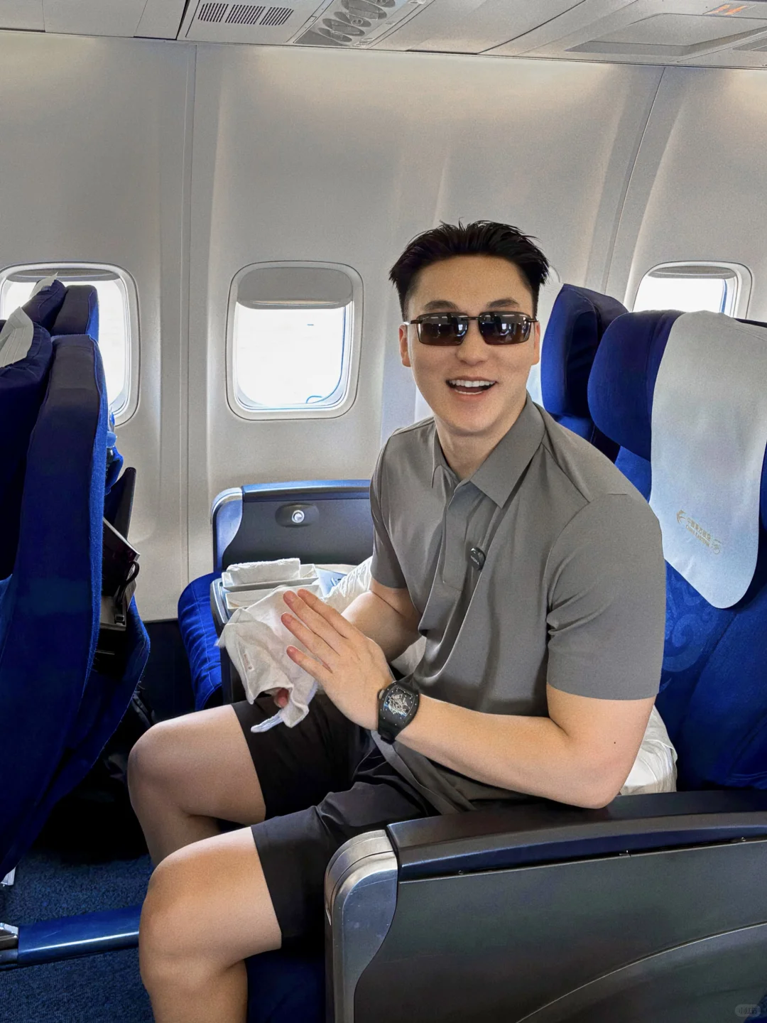 打卡太原，恭喜老兄弟喜提YU7🚘