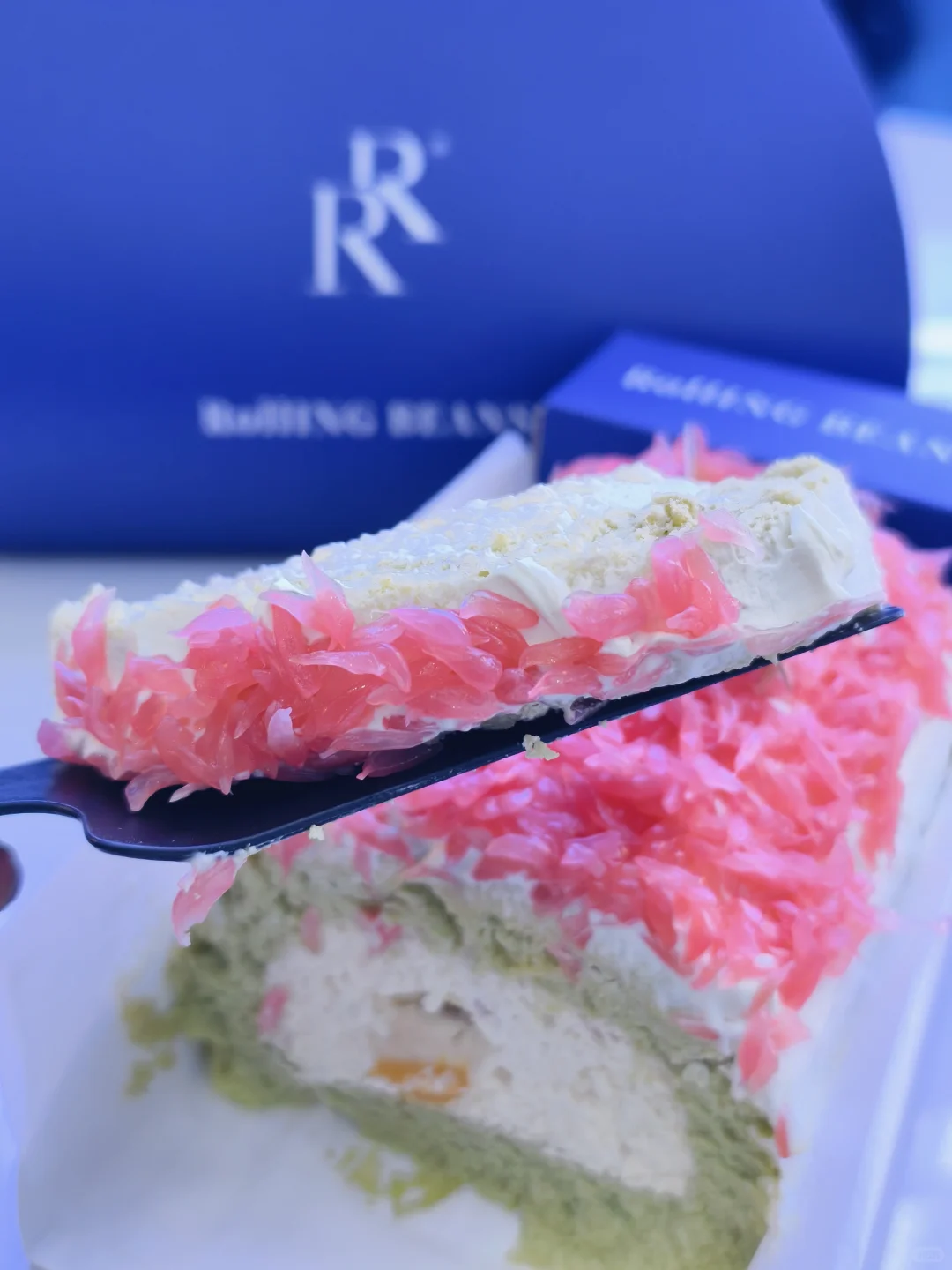 冬天一定要吃杨枝甘露瑞士卷！太原新品