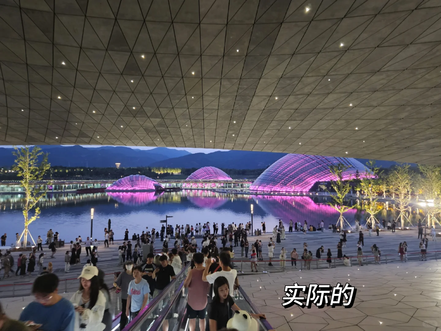 太原植物园网红电梯值得吗？实测