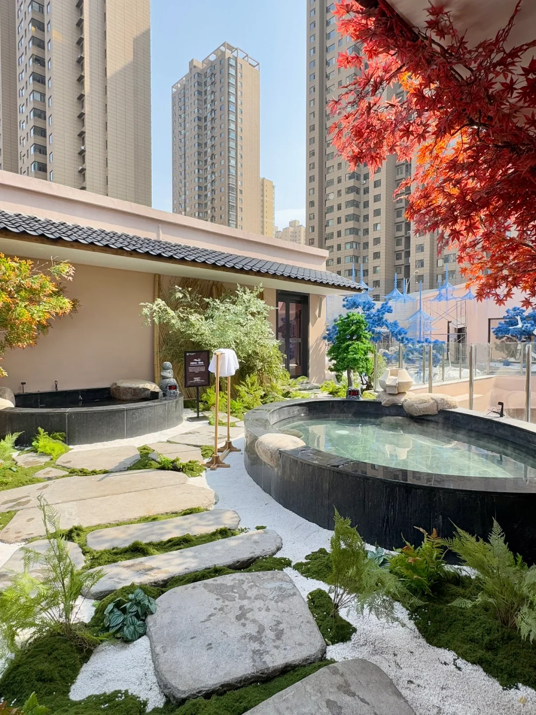 太原也有暴风雨温泉了⛈️谁能不爱这种氛围感