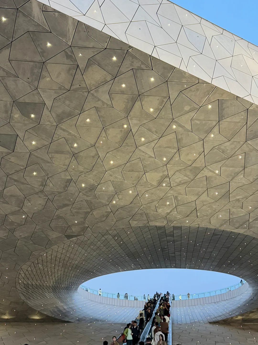 太原植物园，星空扶梯才是这里的主角