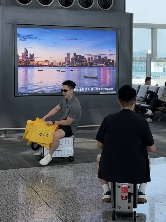 打卡太原，恭喜老兄弟喜提YU7🚘