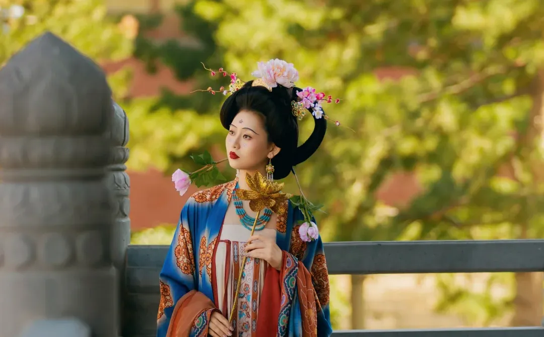 大同旅拍｜当一天画里的供养人！