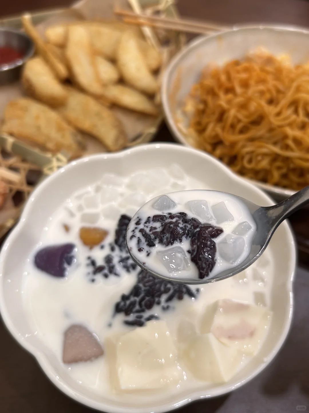 长治！首家馄饨糖水融合店！！