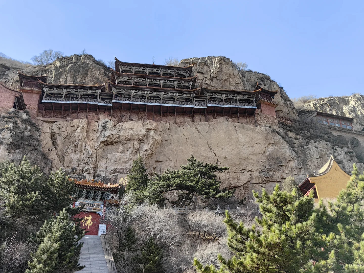 山西大同市-小悬空寺