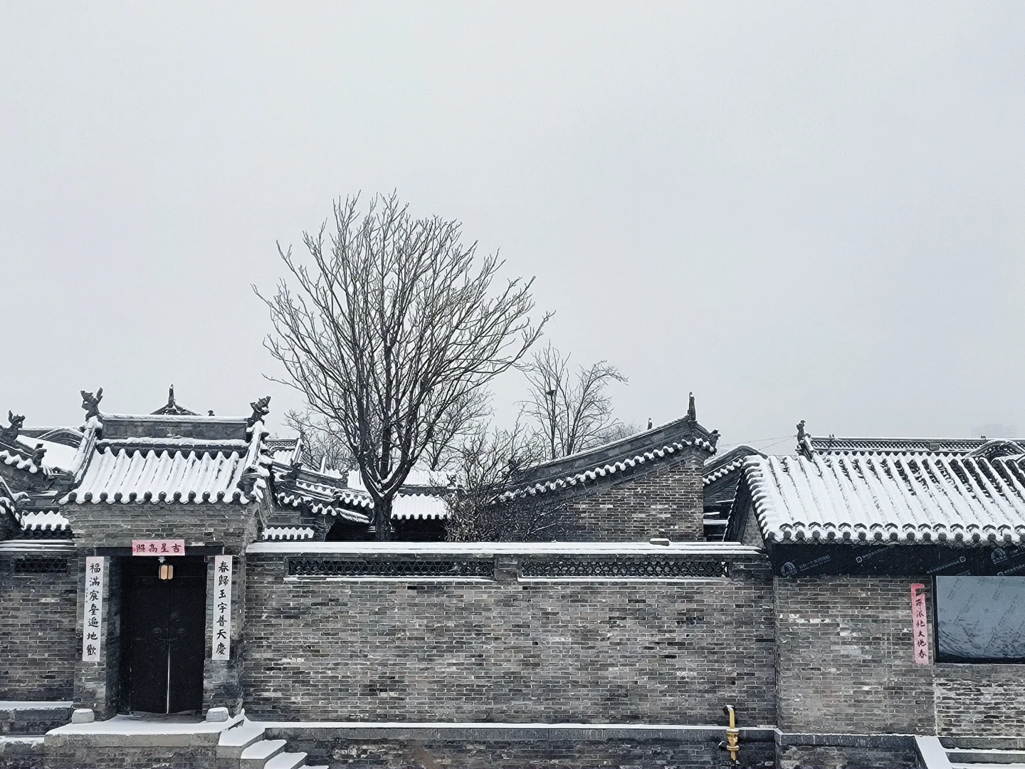 落雪后的大同，才是真正的平城