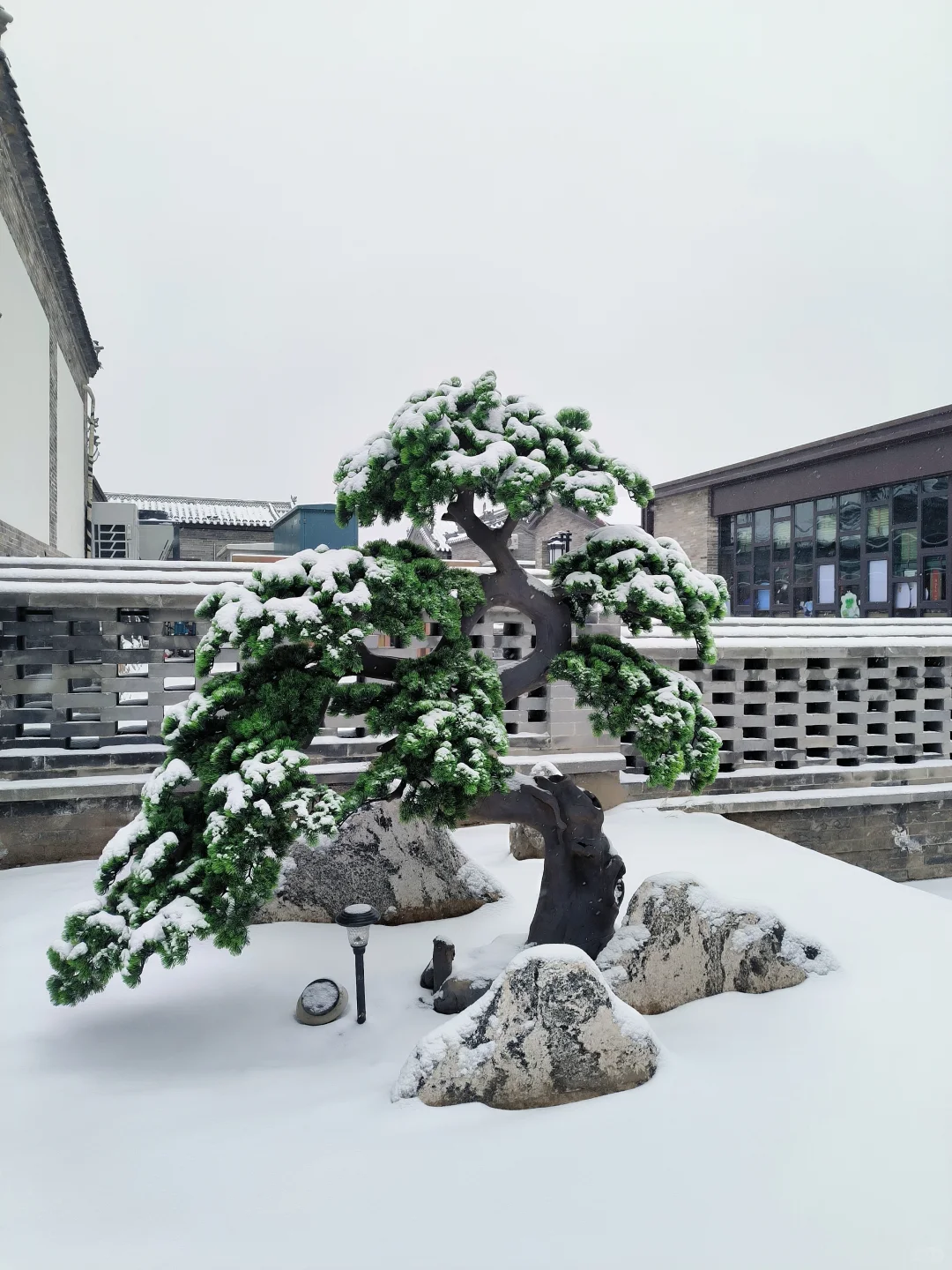 落雪后的大同，才是真正的平城