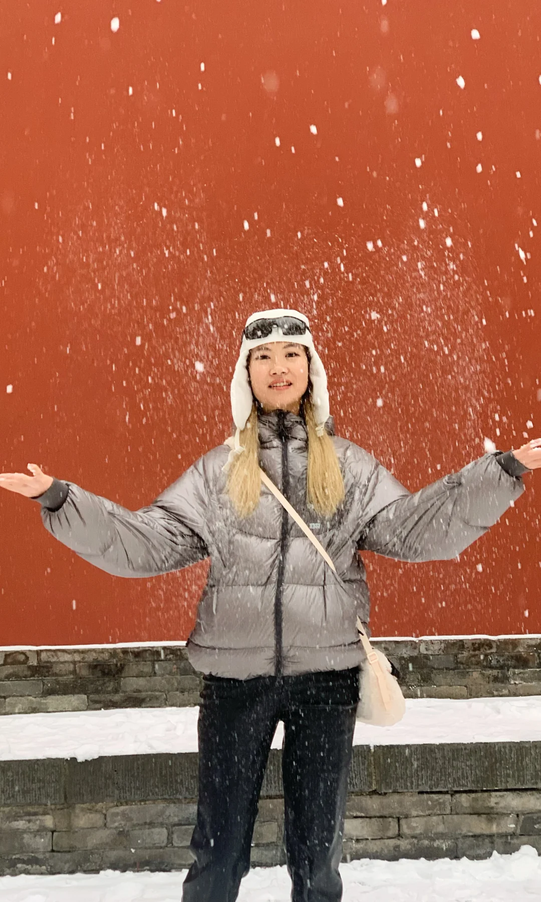 古都下雪那天，我的脸比心先稳住了