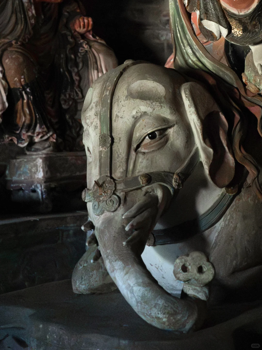 长治这座乡野小寺 藏着宋代彩塑的天花板