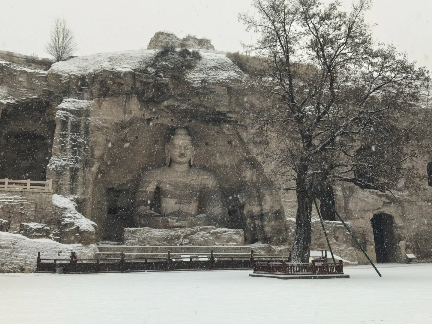 云冈石窟12.12大雪实况！！雪景美疯了！！