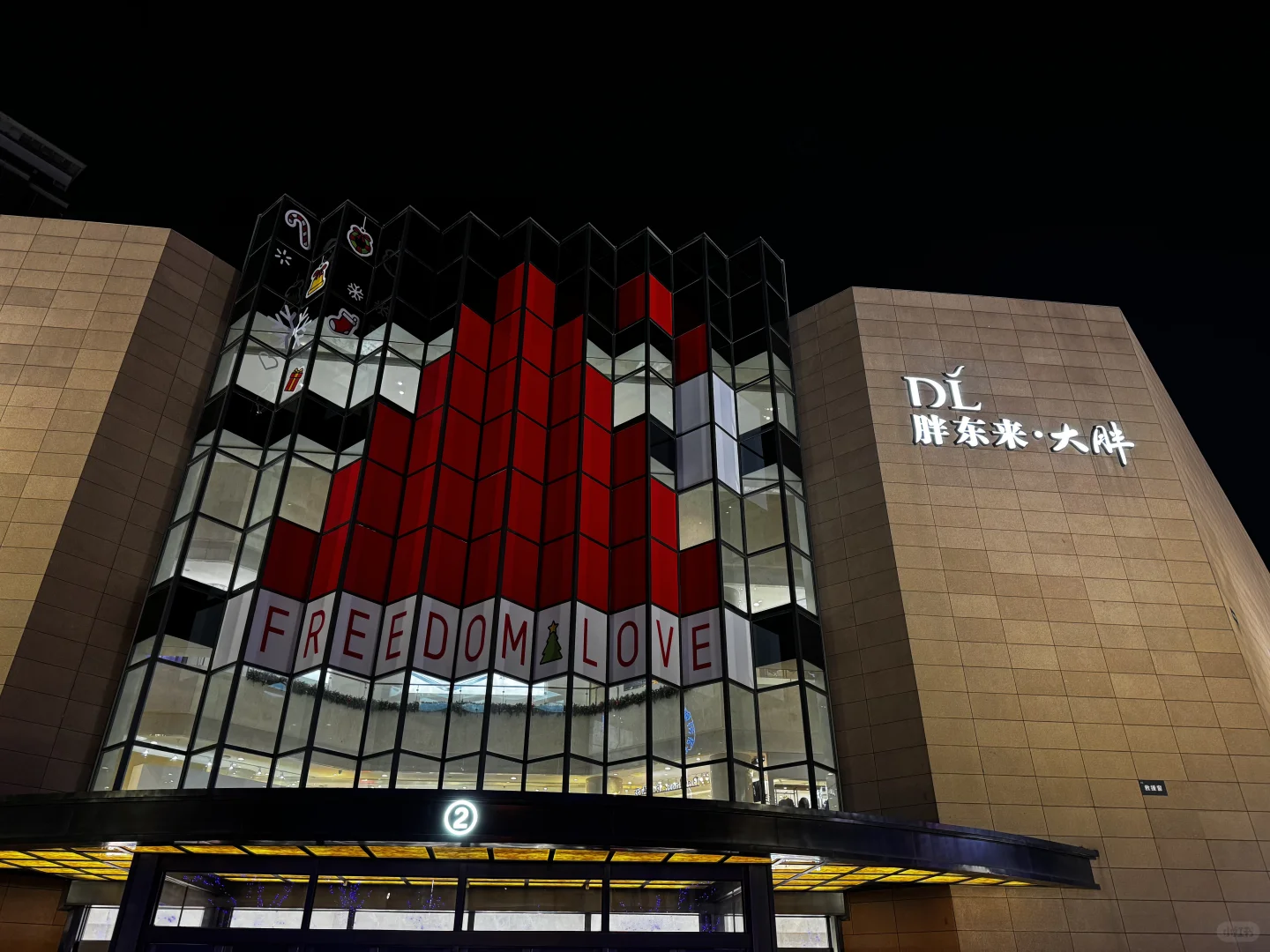 来河南郑州包车，这就是大家想找的司机吧！