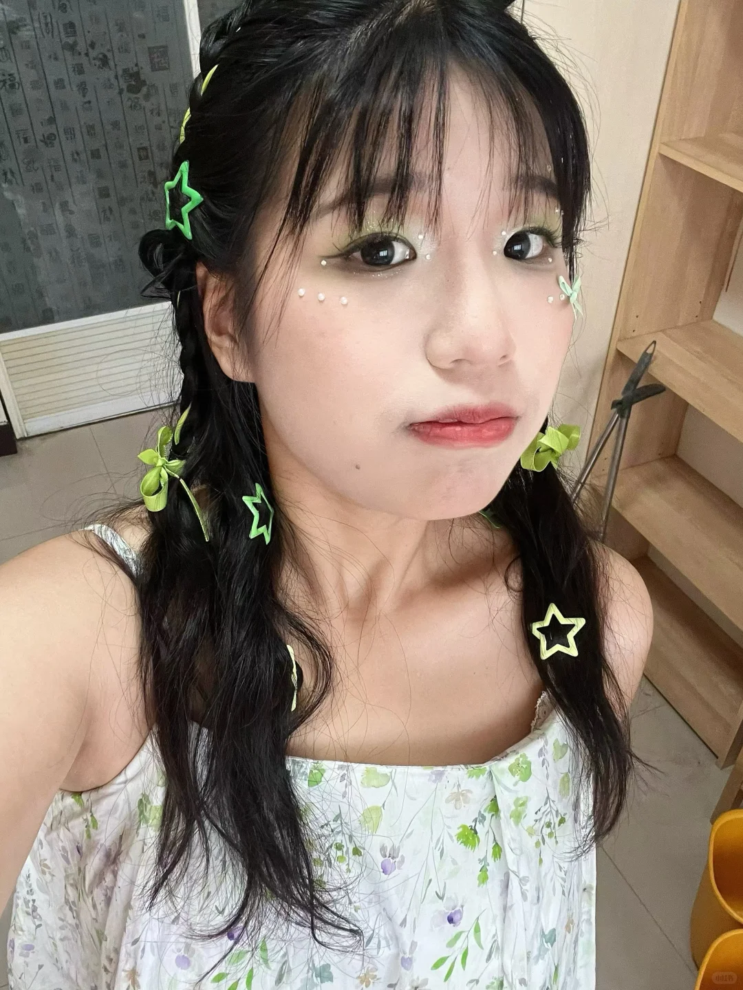 王源郑州场室内白菜🥬妆造