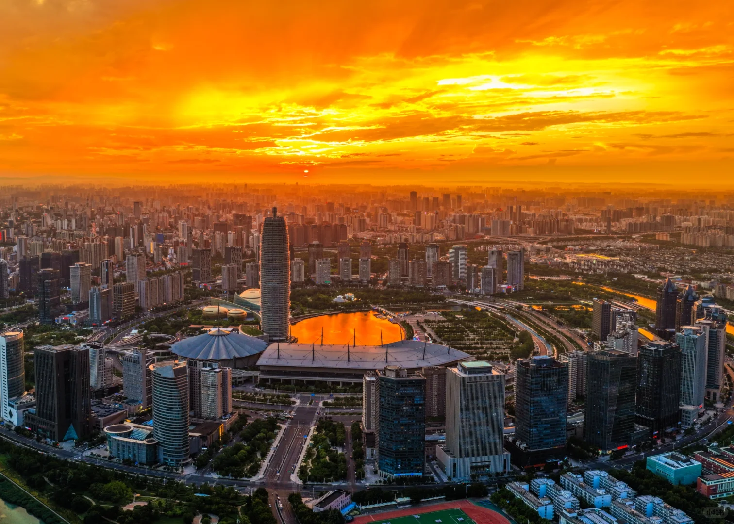 今天的郑州已封神！