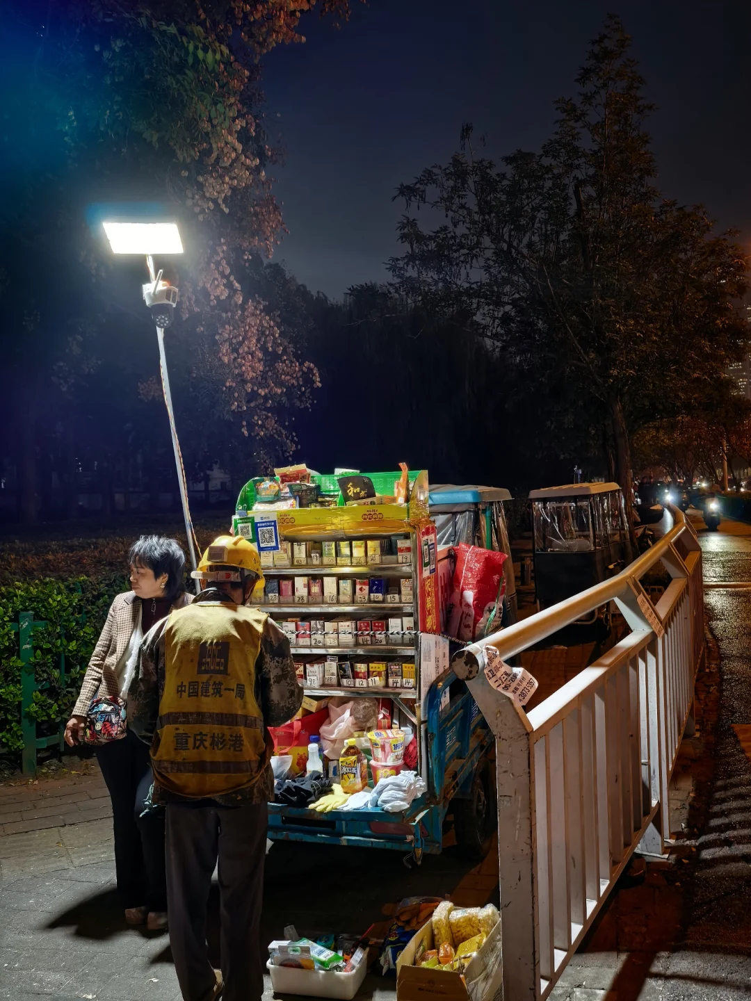 郑东万象城是郑州最高端的商场吗？