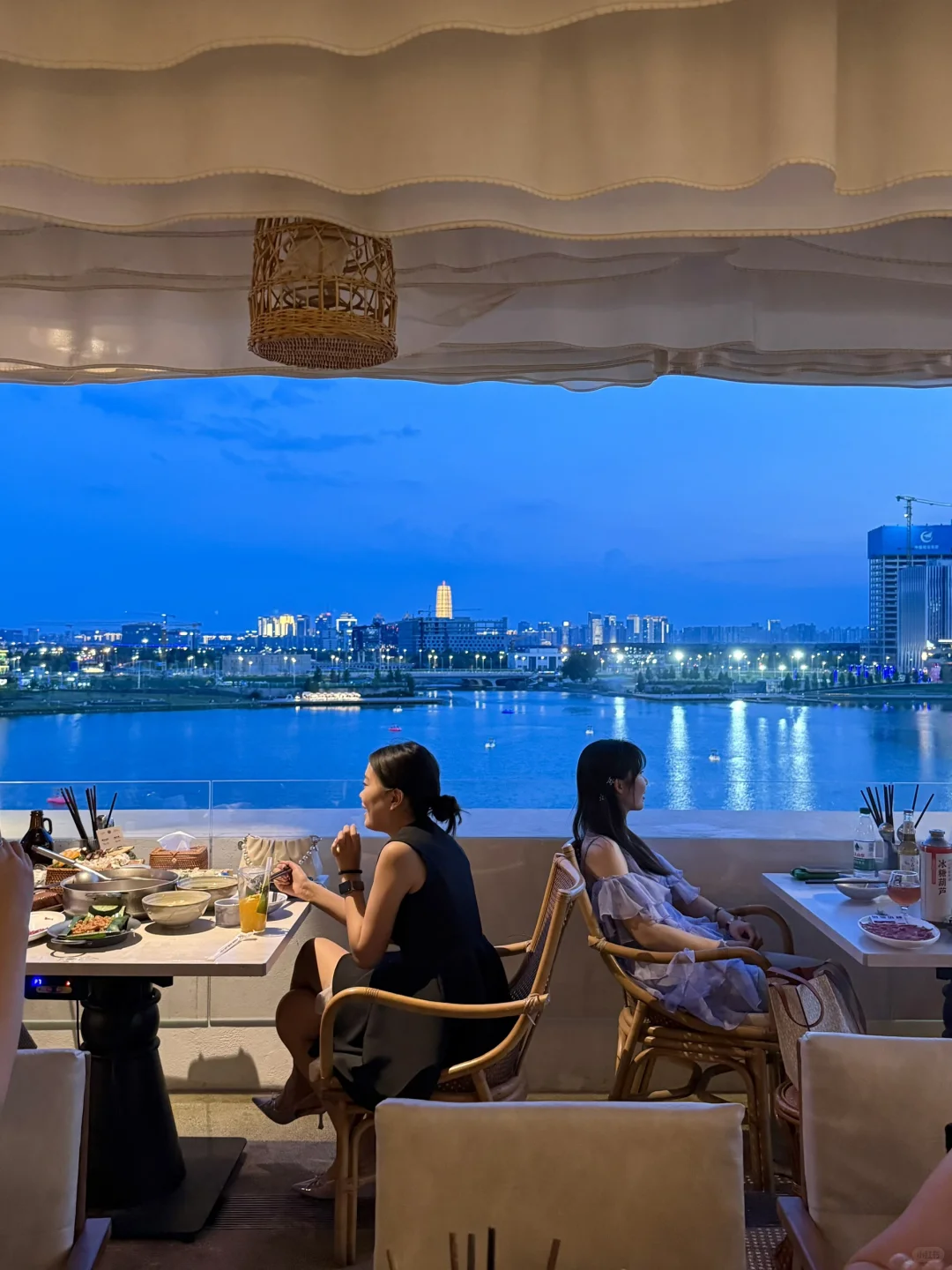 每一个来郑州的人都会被我带来这里。。。。