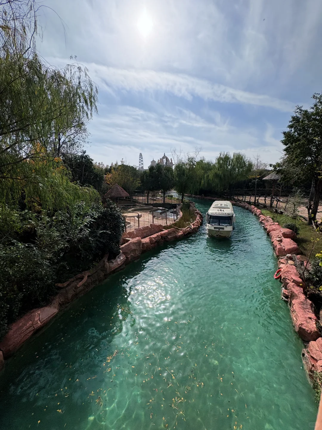 强烈推荐银基动物王国！！！