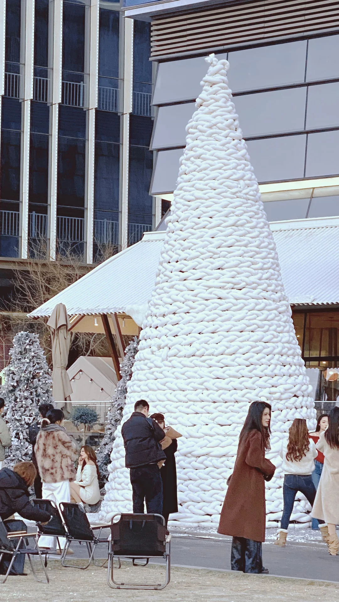 郑州金融岛的圣诞树🎄美得不像话，快来看