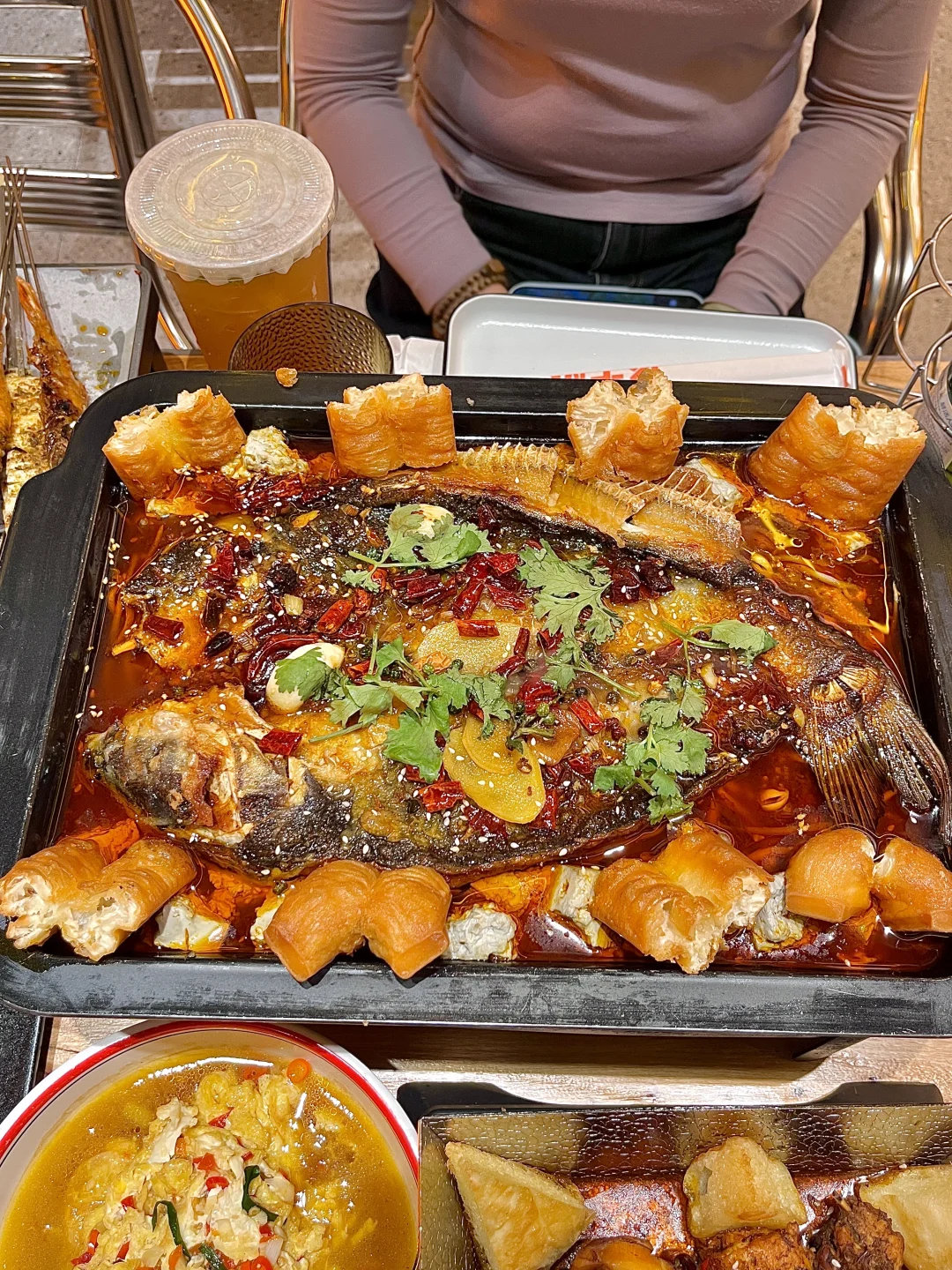 安阳新开的！！！真的能花小钱装大杯。。。🥂