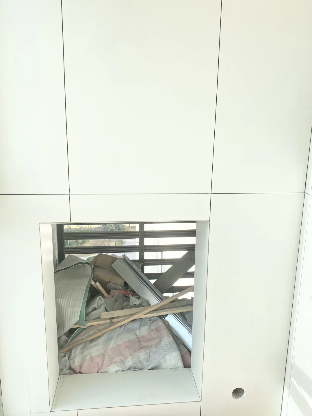 帮在安阳贴砖的爸爸找活干