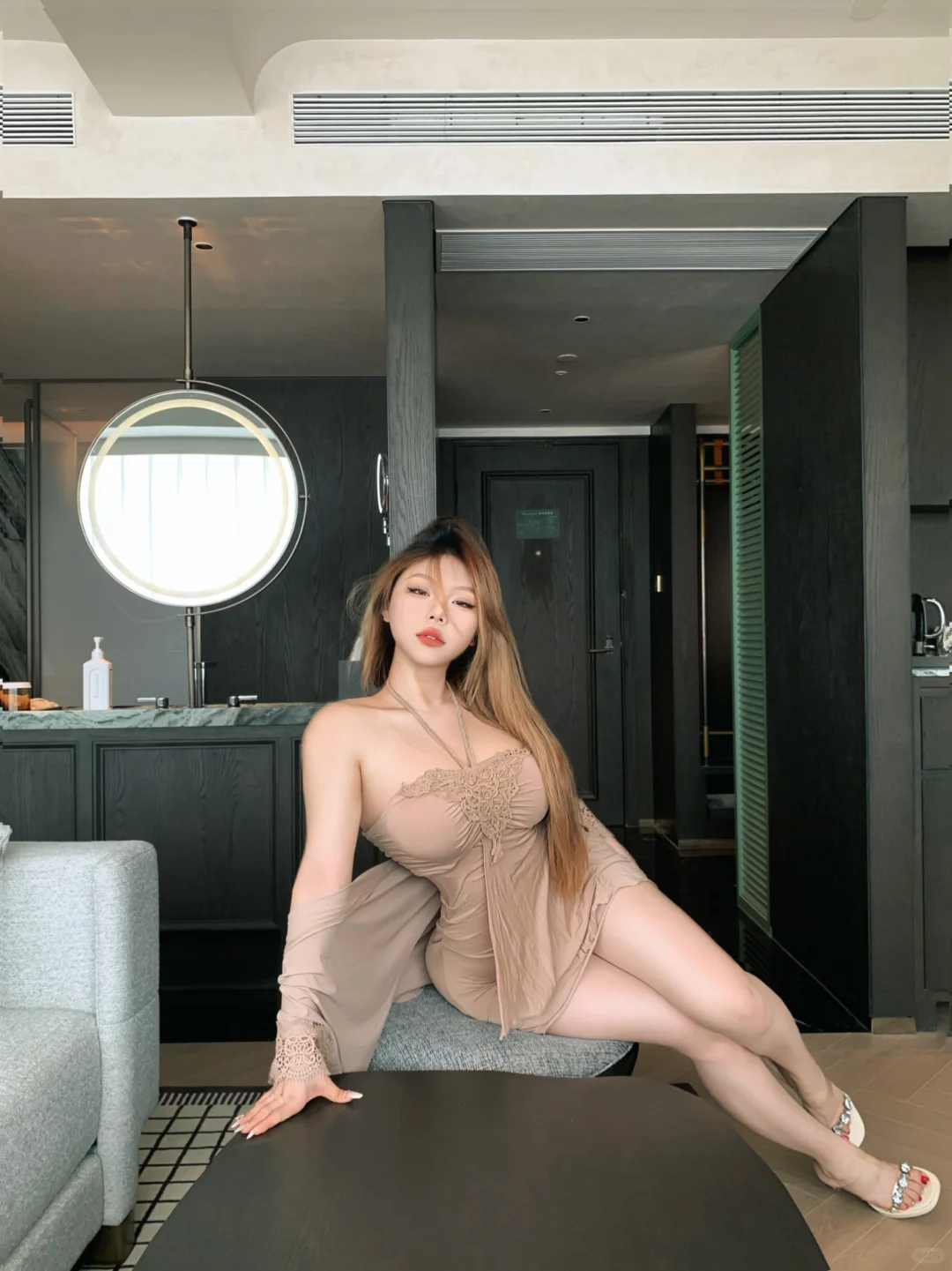 这什么酒店啊？随时随地都出片！