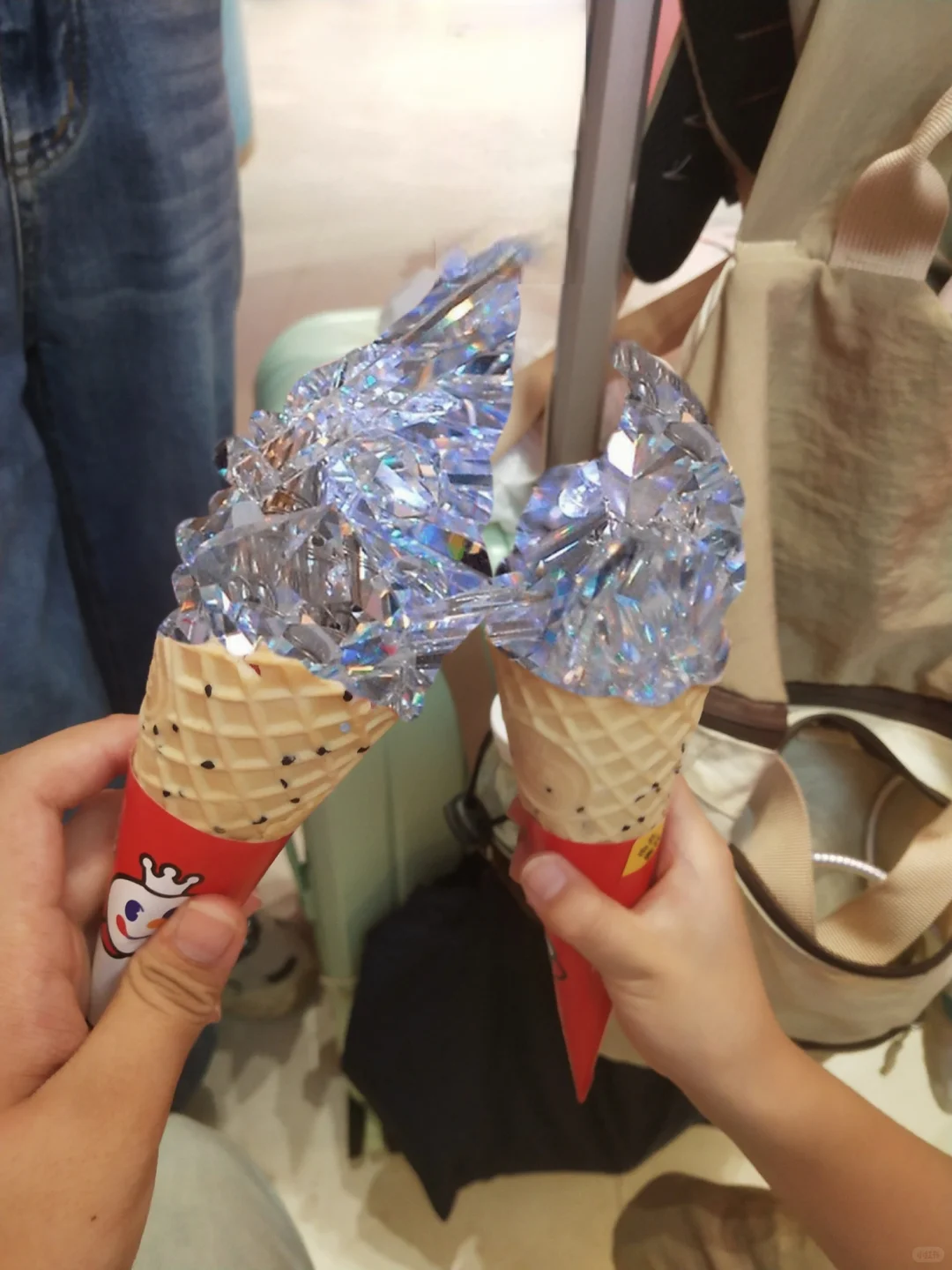 在郑州雪王总部排队一小时买的冰淇淋🍦