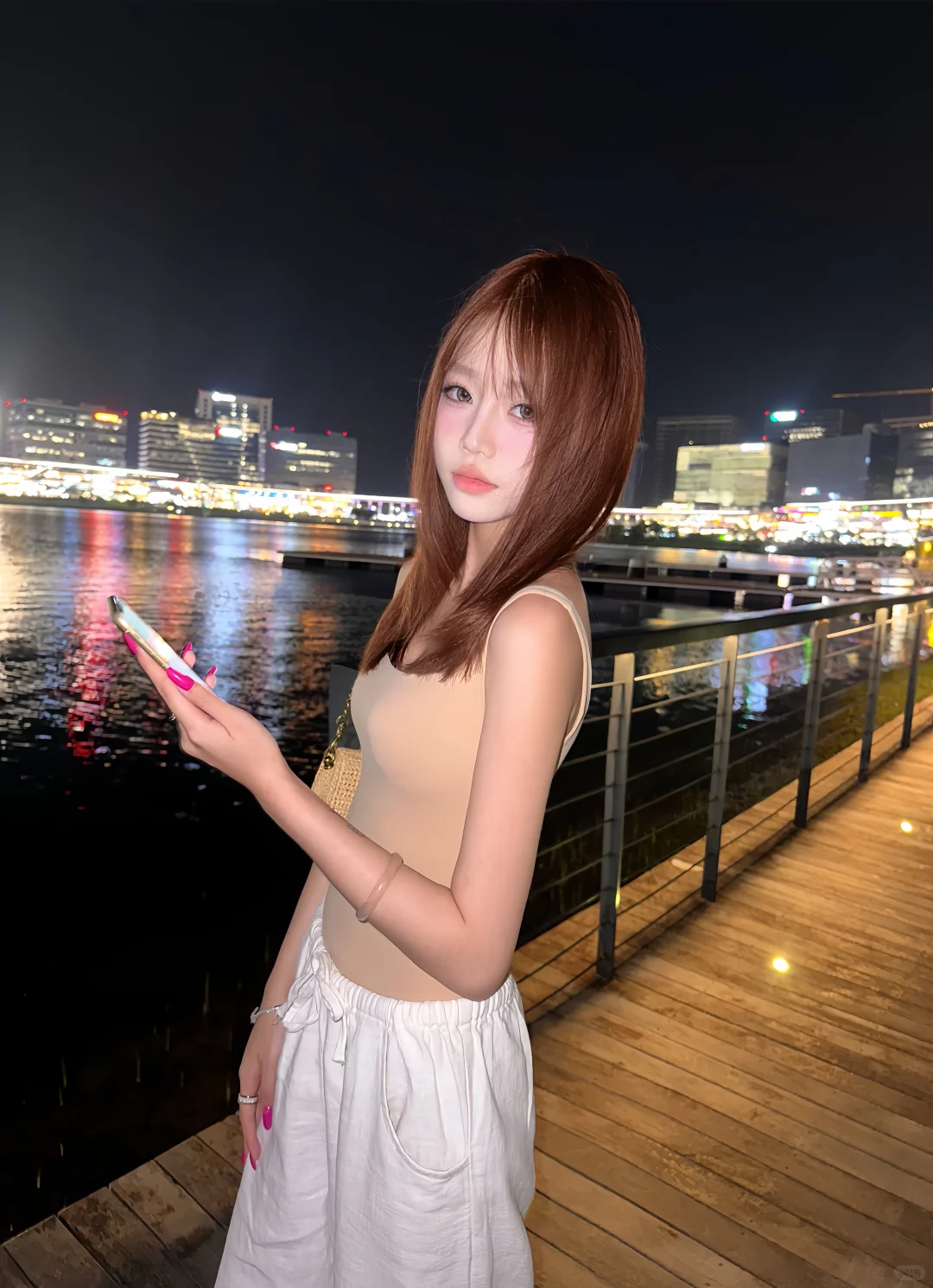 不在巴黎在郑州金融岛