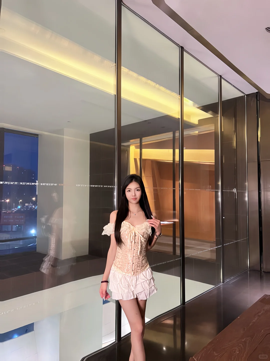 女大学生躺酒店之郑州建业艾美🏨