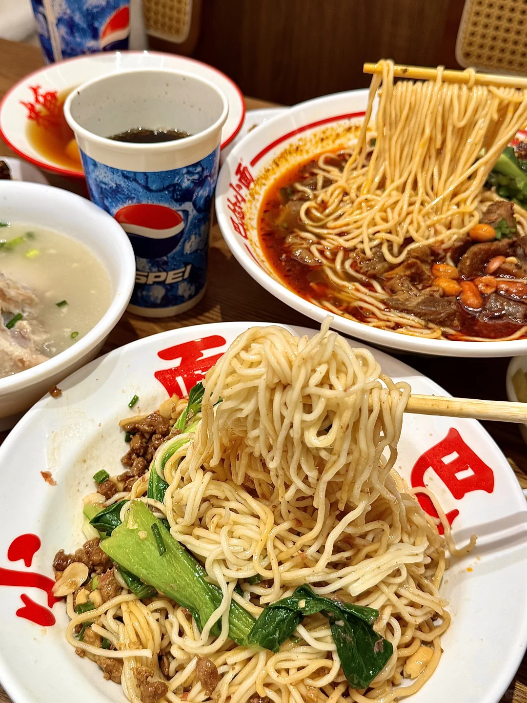 郑州这家小面 我愿称之为“碳水刺客”！！