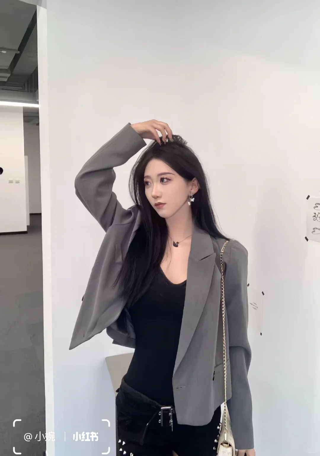 00后女大地陪日记🌈和🎨老板逛美术馆～