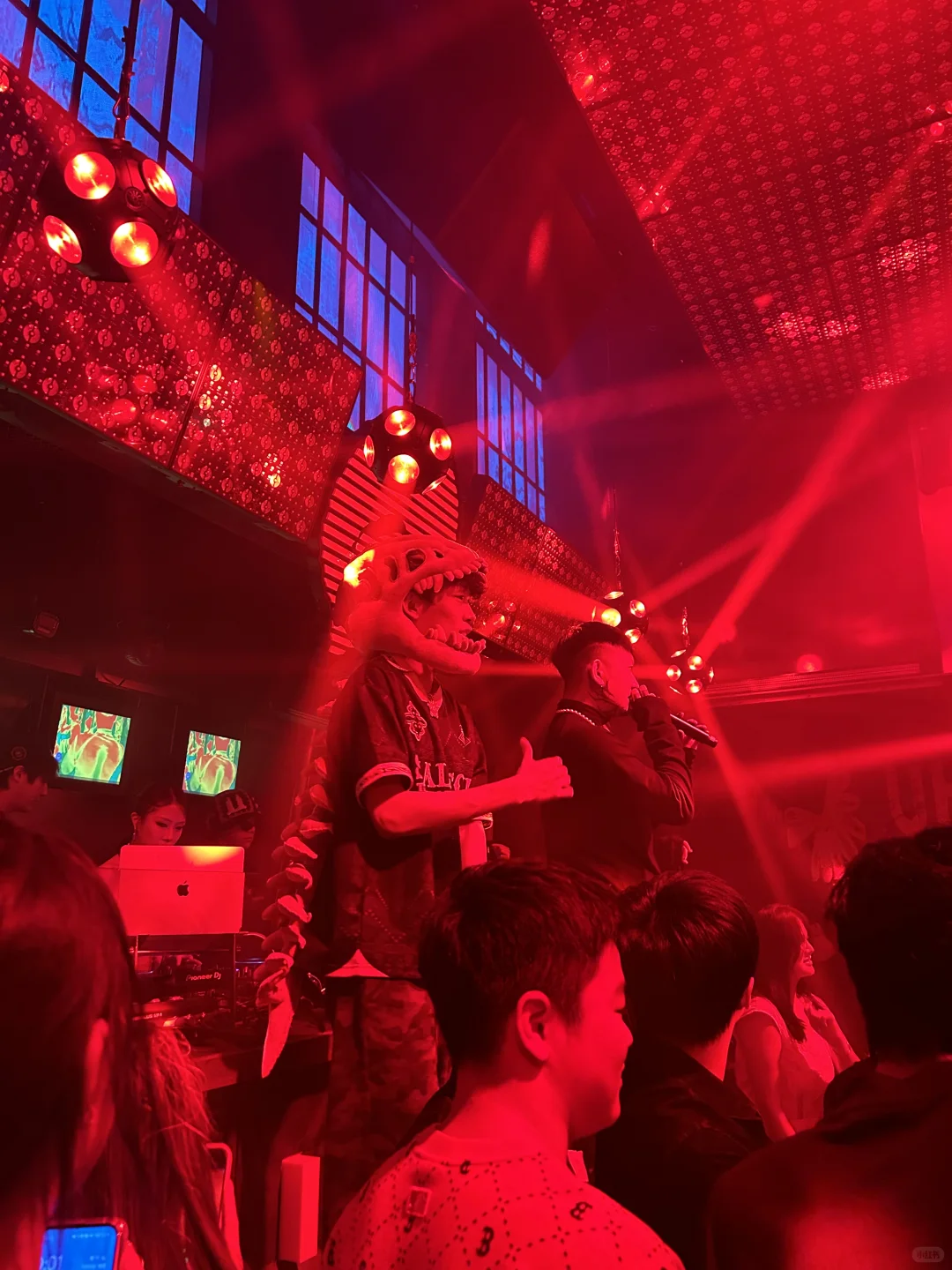 这才是真正的蹦迪啊，郑州小厅的神！