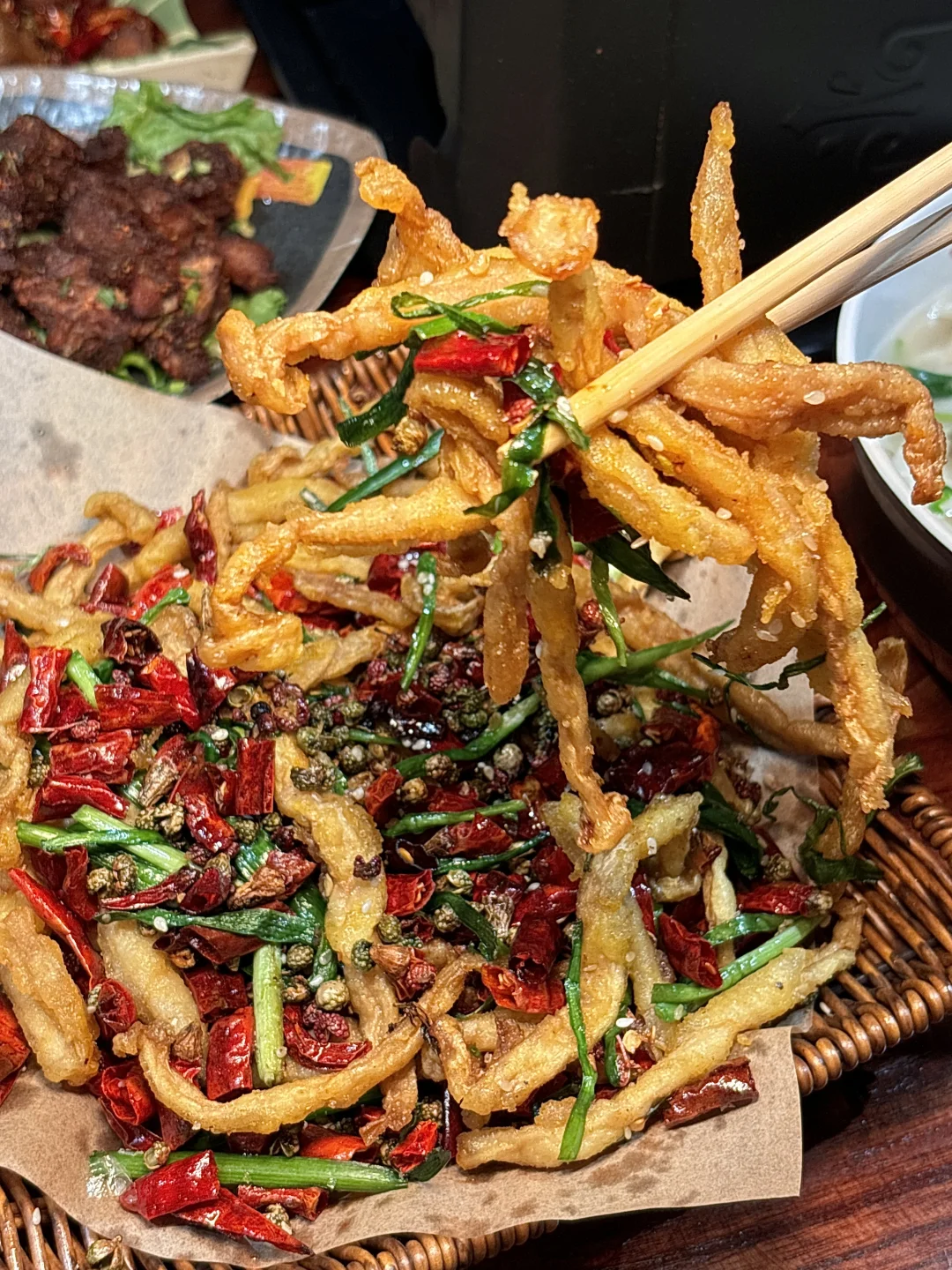 谁懂安阳这口深夜烧烤的好吃程度😍😍