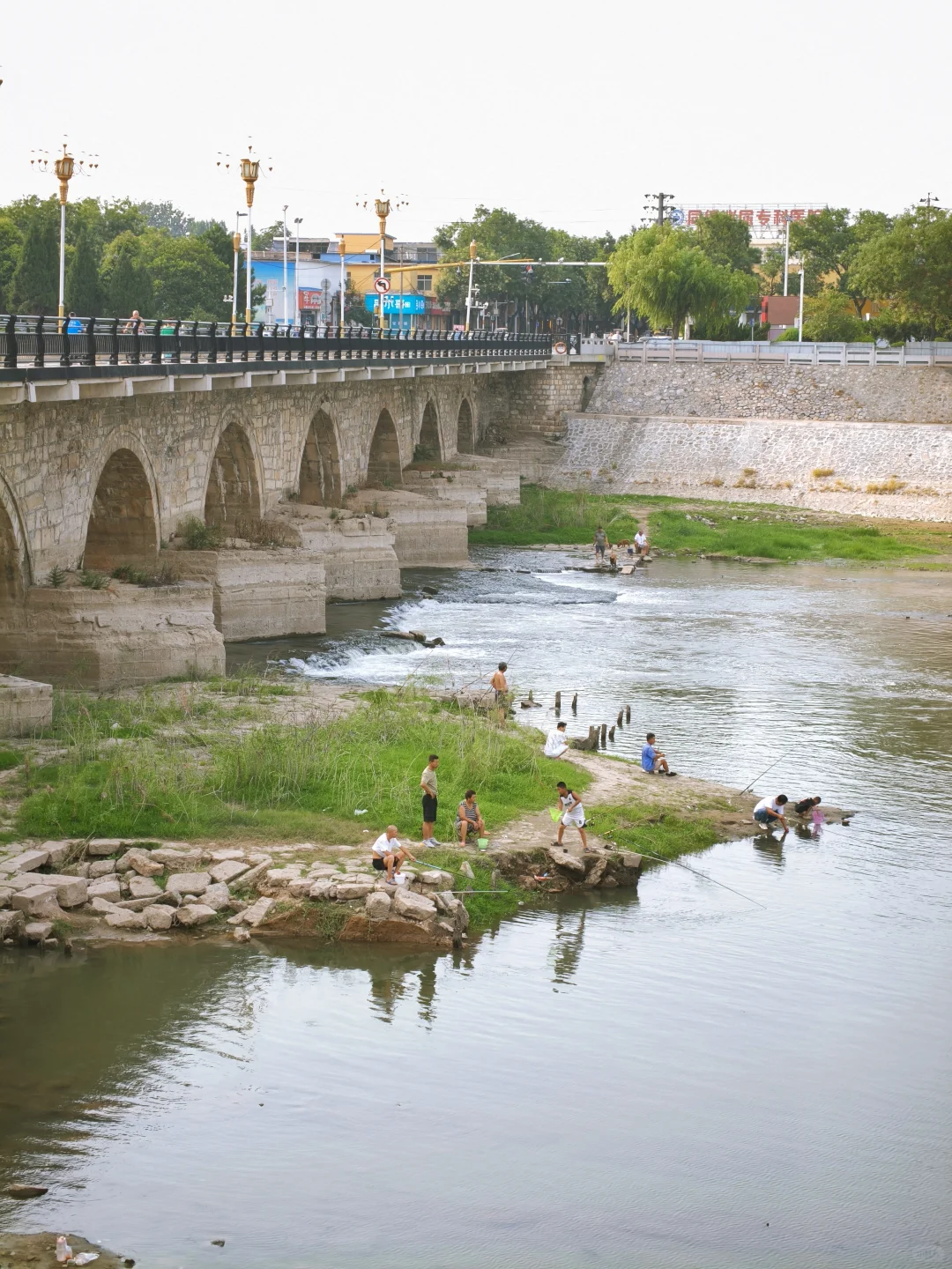 垂钓安阳桥下