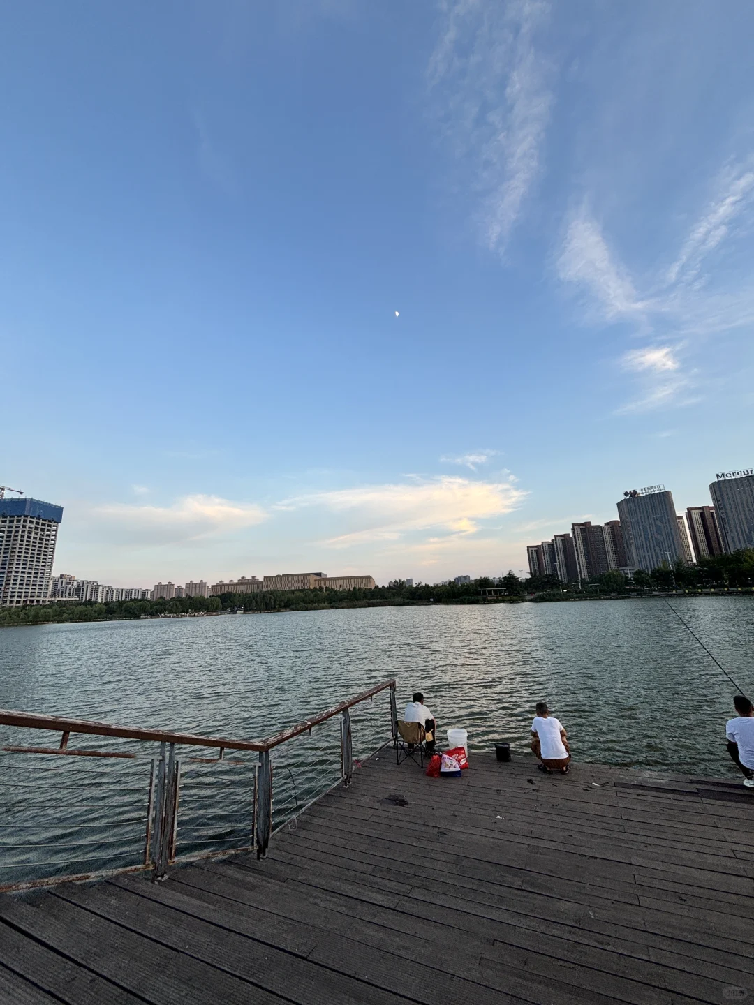 安阳这家湖边这家咖啡店好舒服🌇