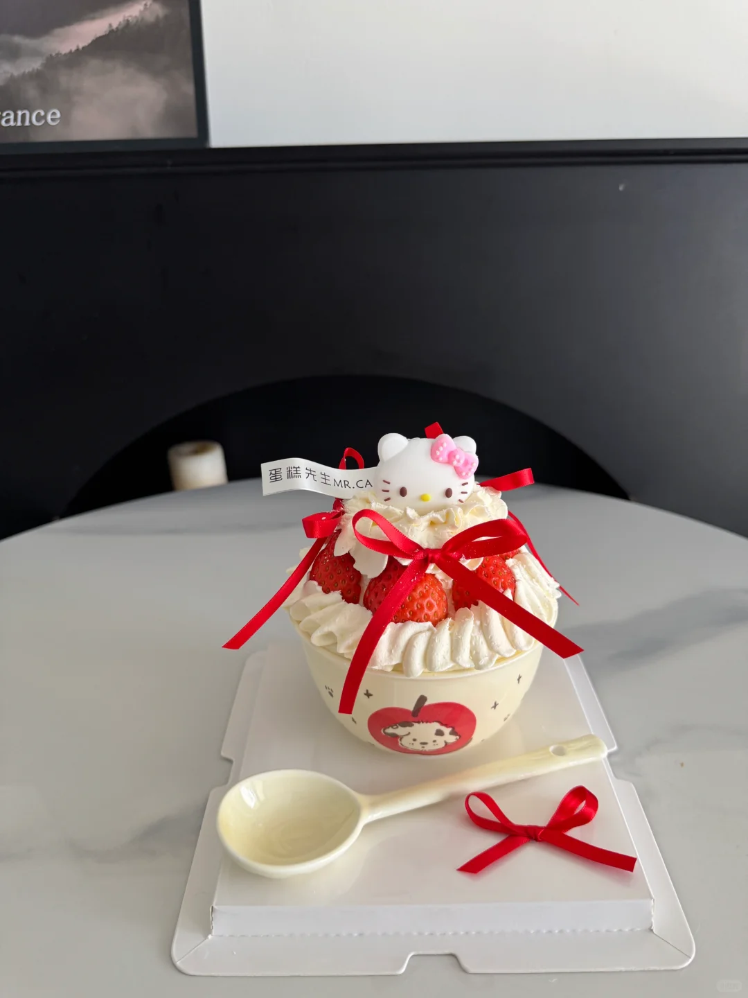 安阳蛋糕|kitty猫草莓饱饱碗