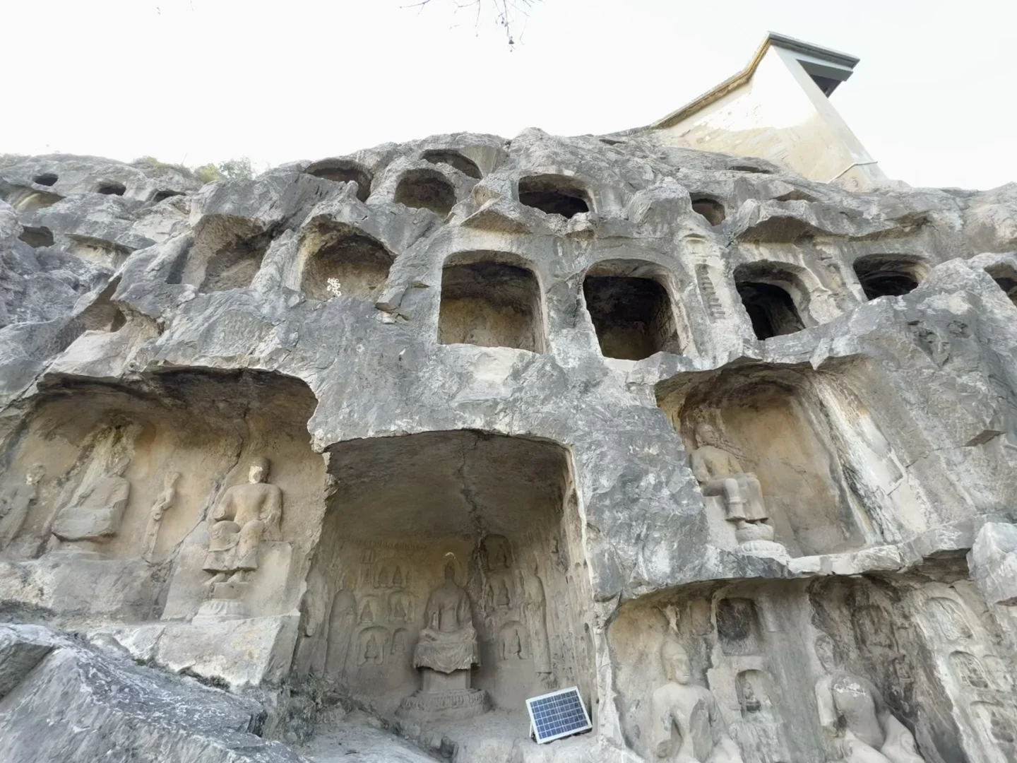 在洛阳龙门石窟拍到了人生照片🤳被震撼到了