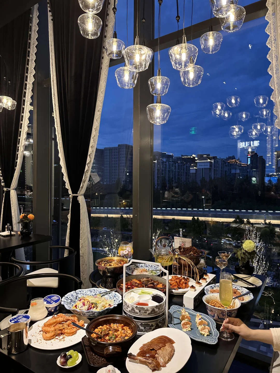 郑州你以为很贵！！实则很便宜的漂亮饭。。。