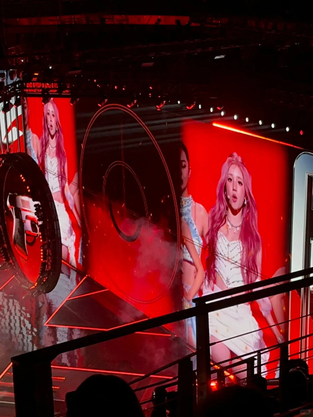 宋雨琦来郑州啦！！！这个小表情太有魅惑了