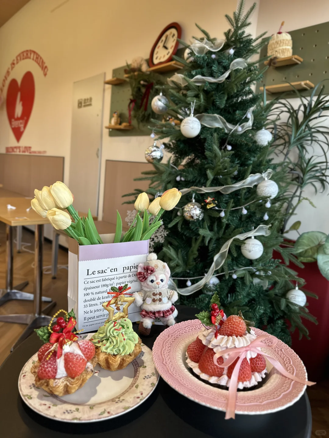 和女明星一起吃个下午茶～🍰