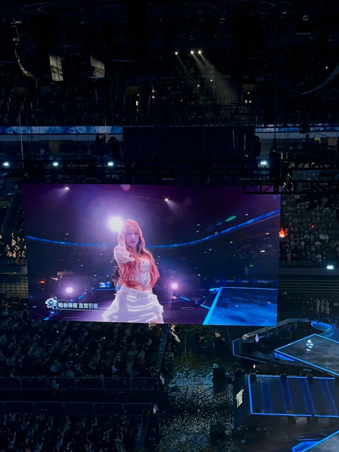 宋雨琦来郑州啦！！！这个小表情太有魅惑了