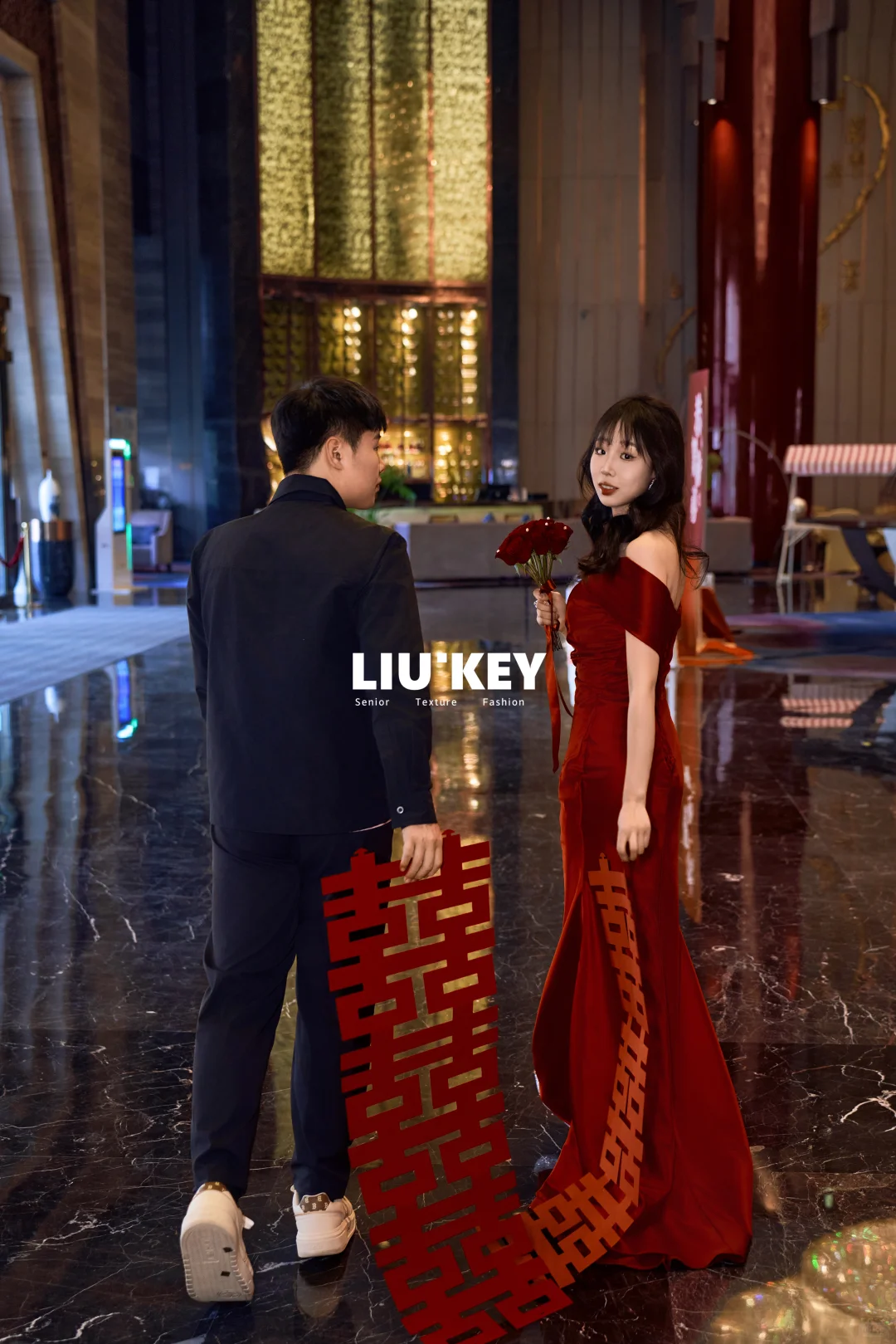 安阳市小预算超值399｜订婚跟拍｜领证拍 来咯