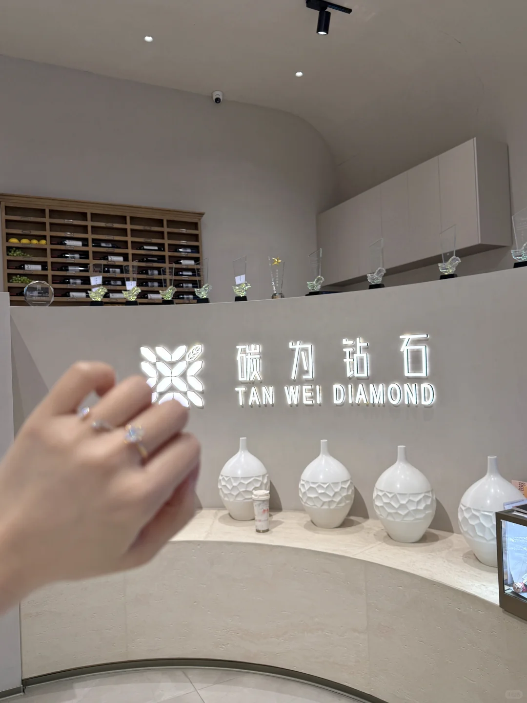 洛阳这家培育钻石店让闺蜜以为我悄悄发财了