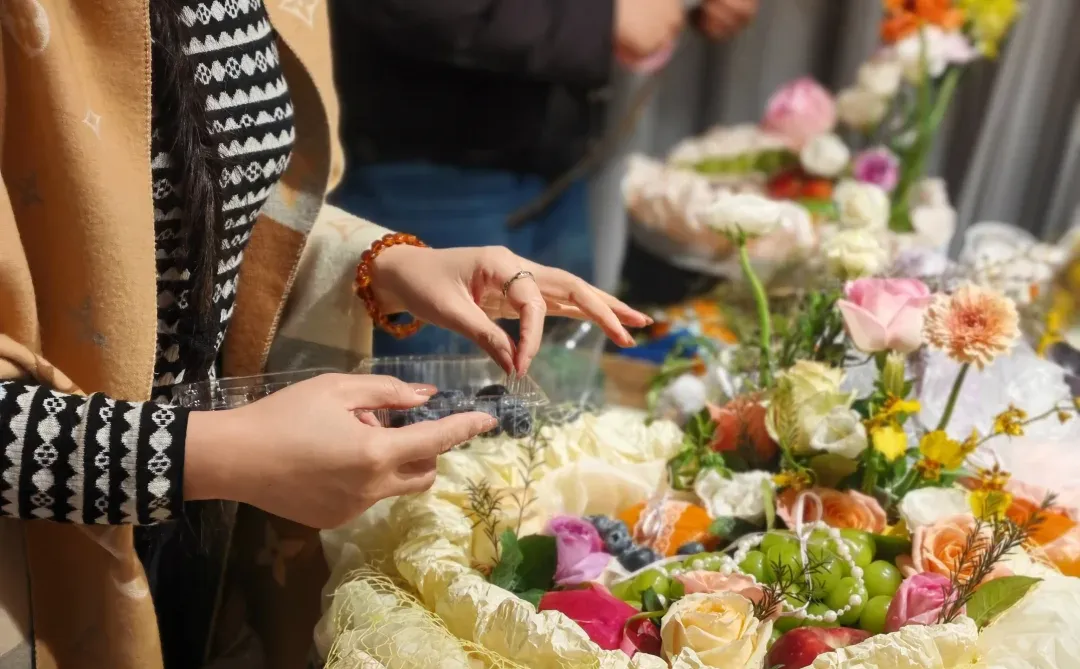 洛阳花艺培训：法式花果礼