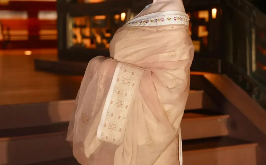 我，洛阳从业5年摄影师，决定降价到99元…