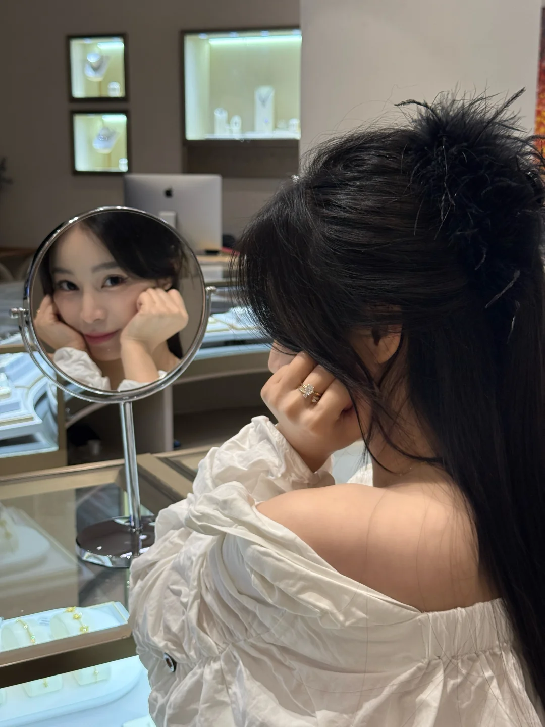 洛阳这家培育钻石店让闺蜜以为我悄悄发财了