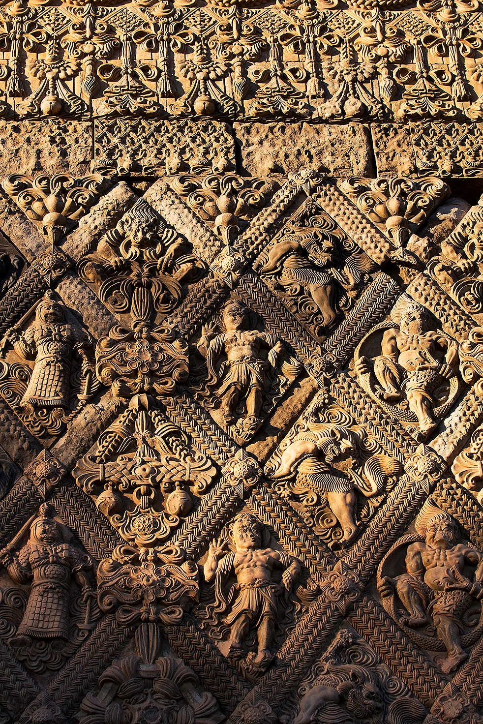 北朝尚有残月夜，曾照中原清凉秋……