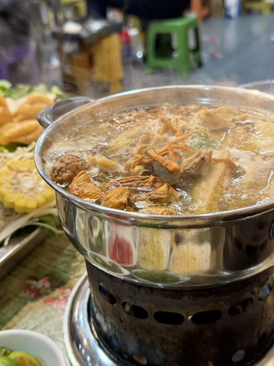 安阳椰子鸡小火锅！！座无虚席！