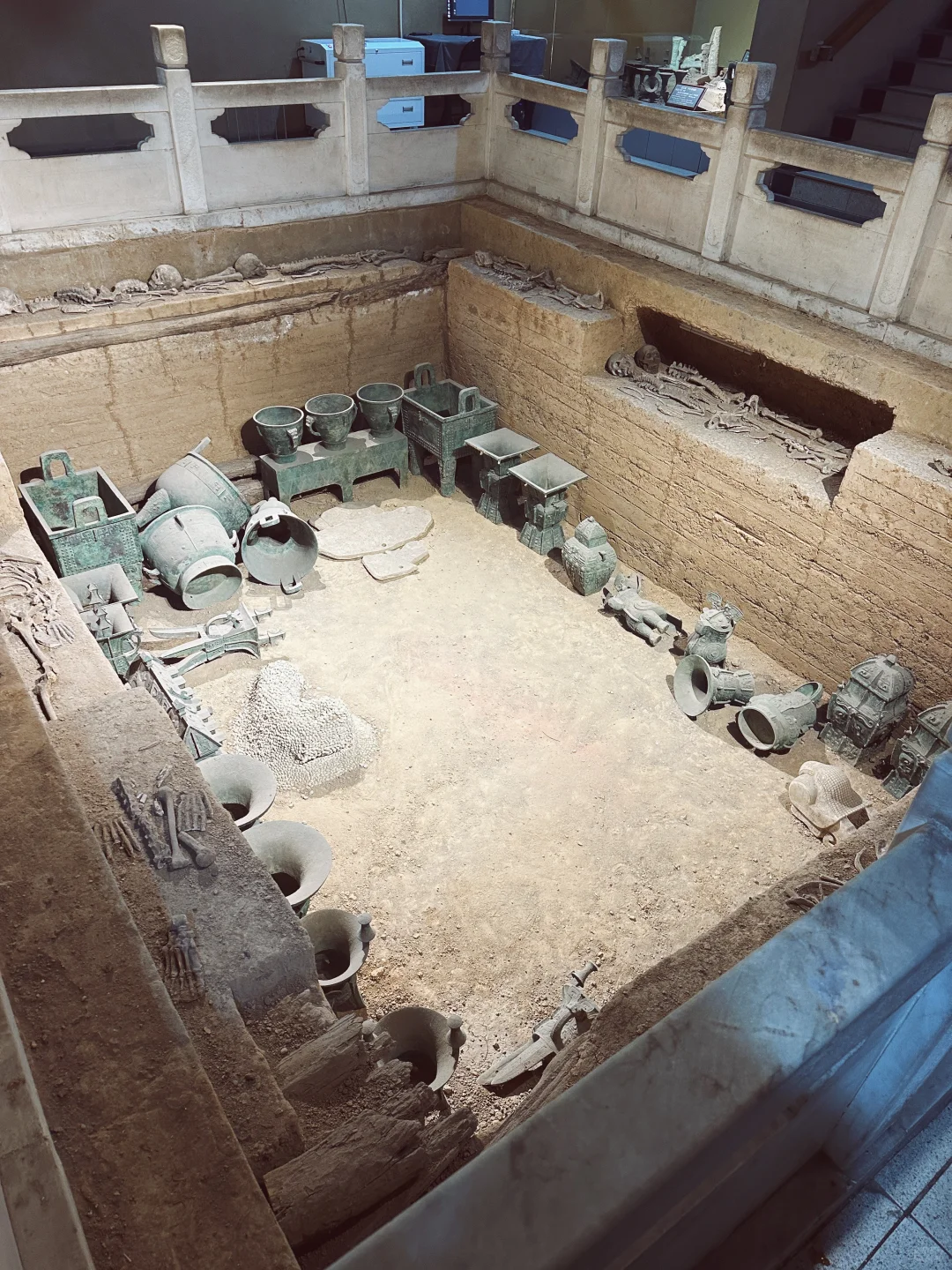 答应我一定要来一次殷墟！最好跟着我的攻略