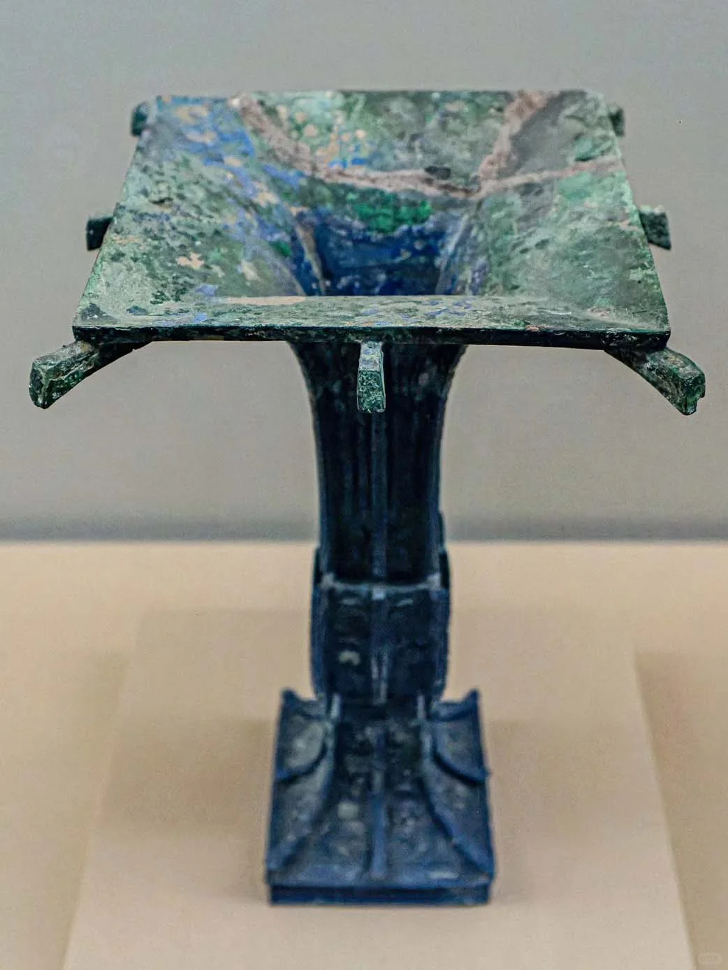 晚商——亚址铜方觚