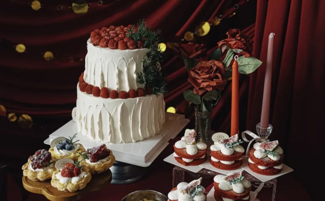 郑州蛋糕定制、婚礼甜品台、订婚甜品台